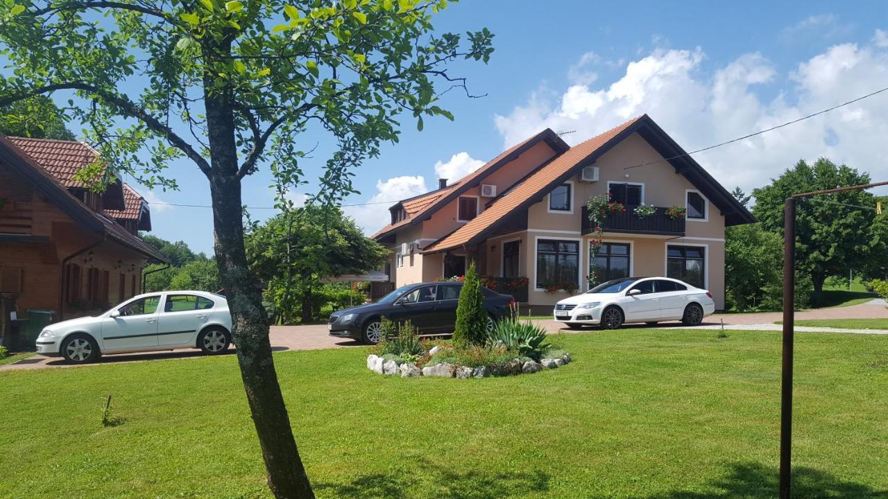 Guest Accommodation Marko Kesic Grabovac  Exterior photo