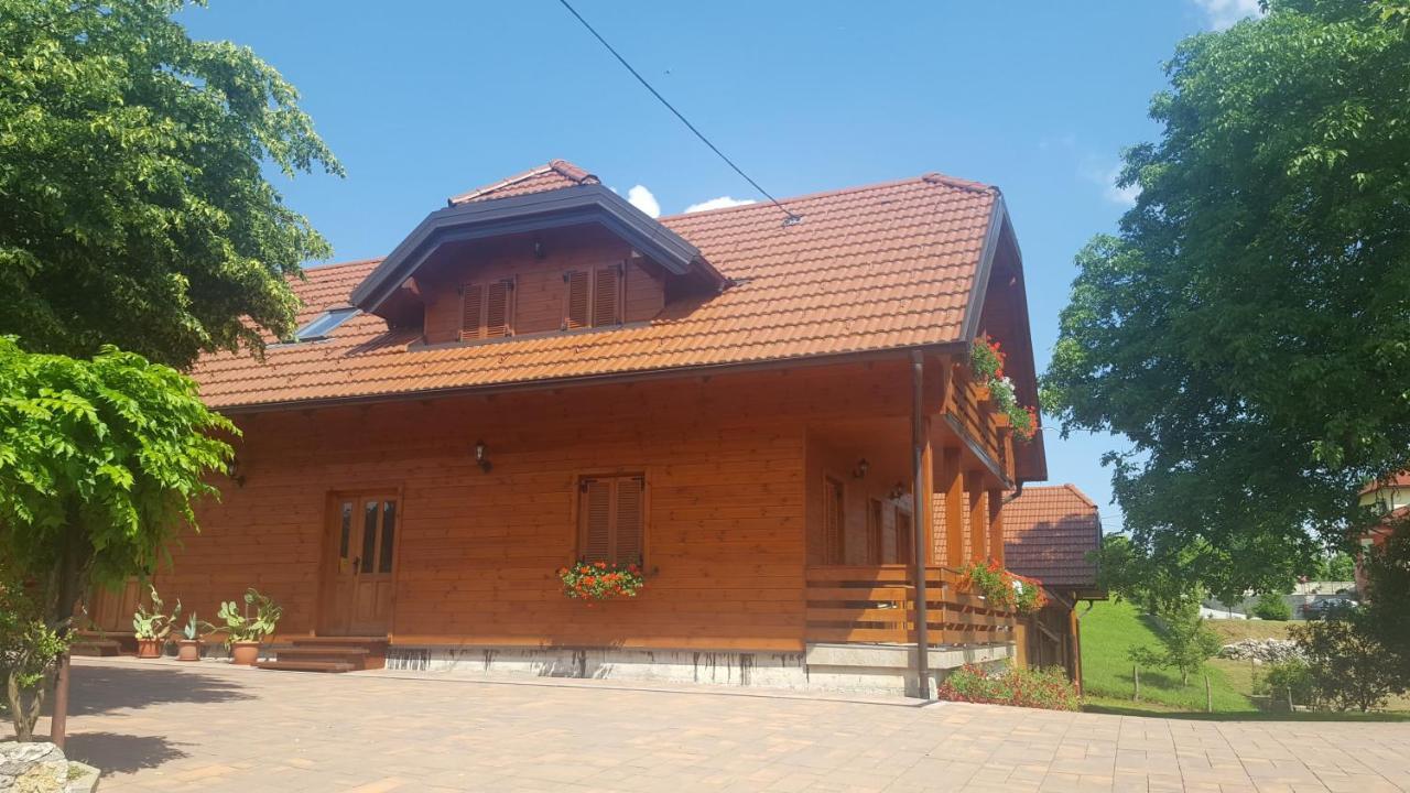 Guest Accommodation Marko Kesic Grabovac  Exterior photo